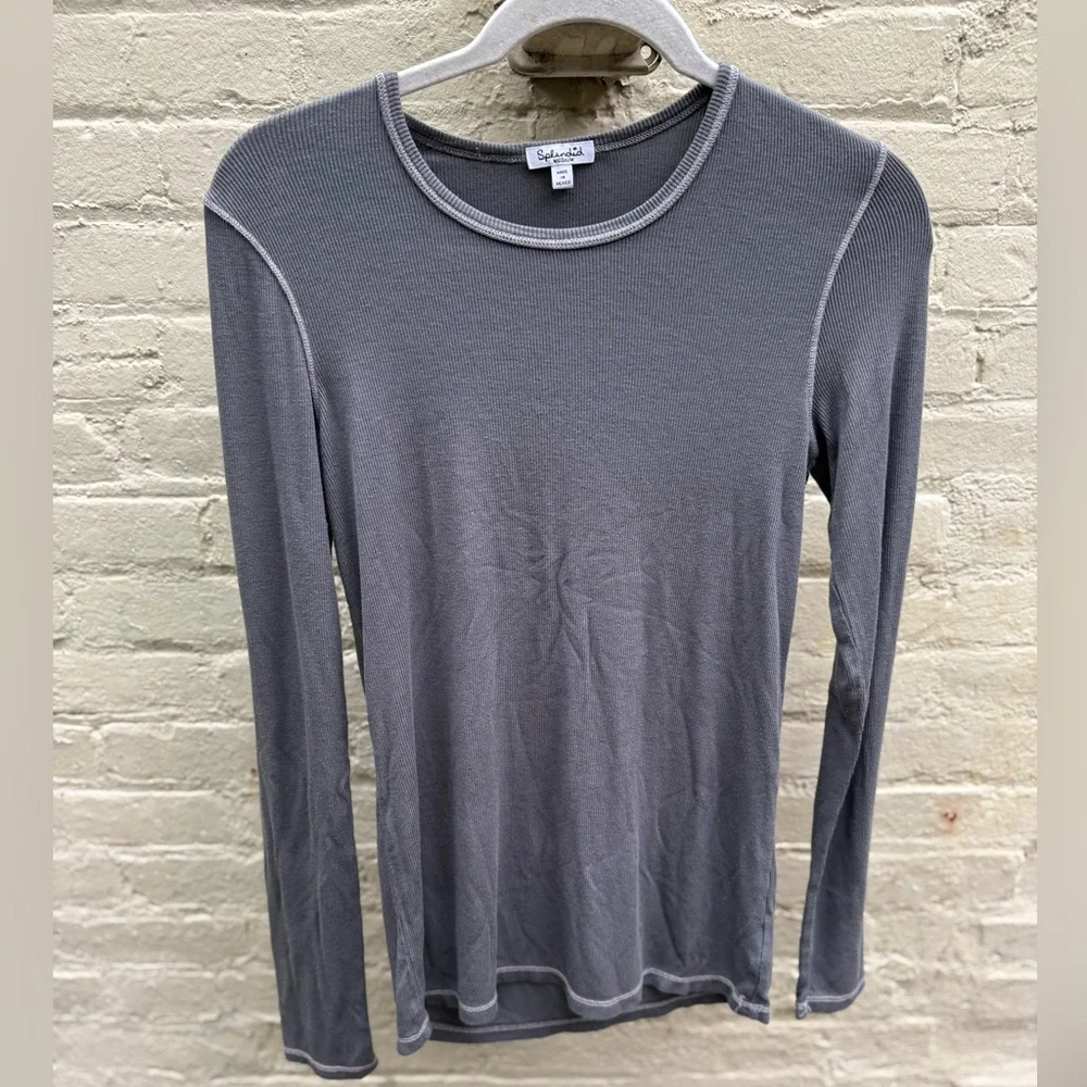Gorgeous super soft Splendid Gray Long Sleeve Thermal - Picture 1 of 5
